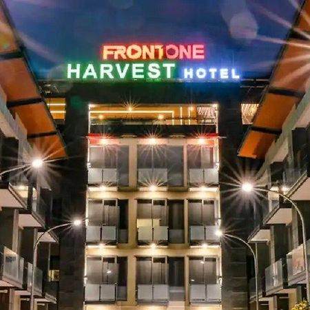 Front One Harvest Hotel Вонособо Екстер'єр фото